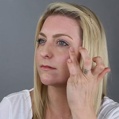 How to Apply Eye Cream